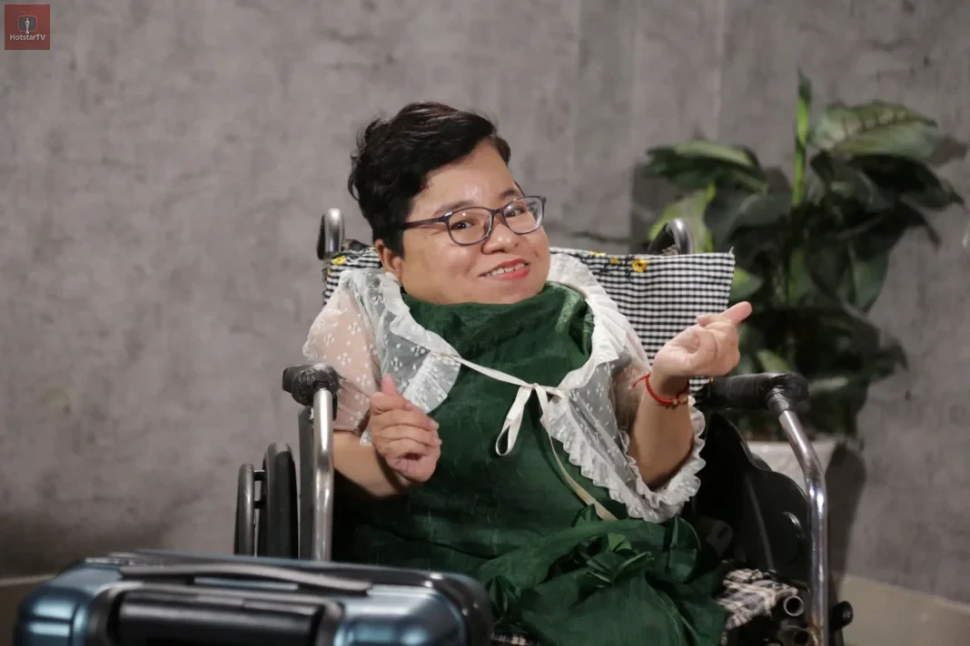 ‘Én nhỏ’ Huỳnh Thanh Thảo bị xương thủy tinh vẫn mở lớp học, mở thư viện cho trẻ em