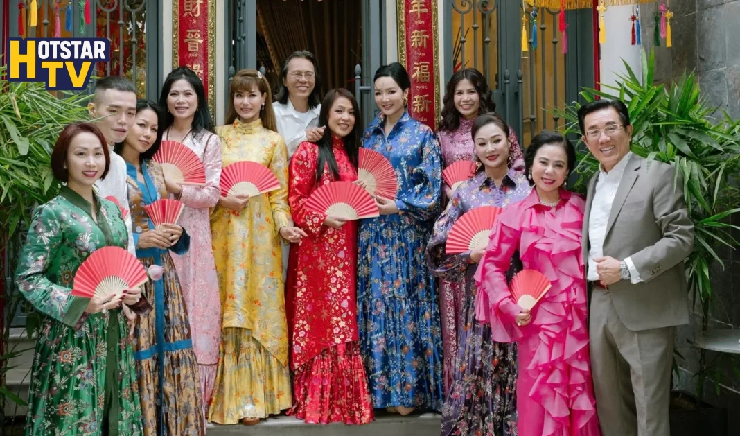 NTK Chu Thị Hồng Anh cùng những người bạn tôn vinh tinh thần “Phúc – Lộc – Thọ” trong tiệc năm mới